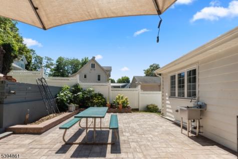 692 Passaic Avenue Kearny NJ 07032