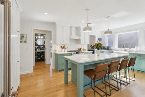 67 Woodland Avenue Verona NJ 07044