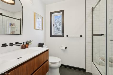 67 Woodland Avenue Verona NJ 07044