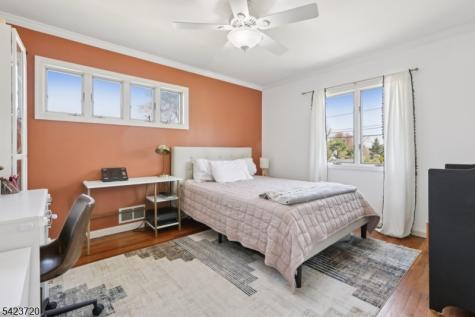 67 Woodland Avenue Verona NJ 07044