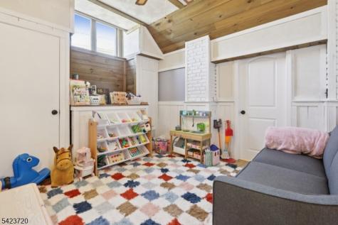 67 Woodland Avenue Verona NJ 07044