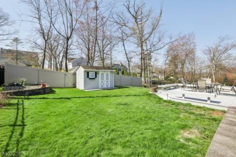 67 Woodland Avenue Verona NJ 07044