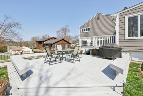 67 Woodland Avenue Verona NJ 07044