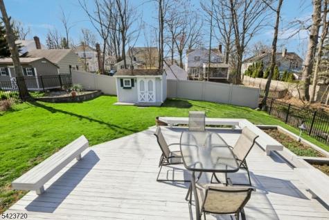 67 Woodland Avenue Verona NJ 07044
