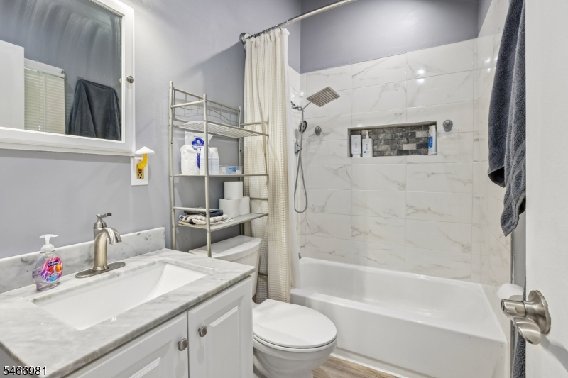 47 Jefferson Trail Hopatcong NJ 07843