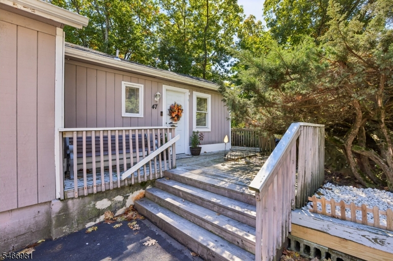 47 Jefferson Trail Hopatcong NJ 07843
