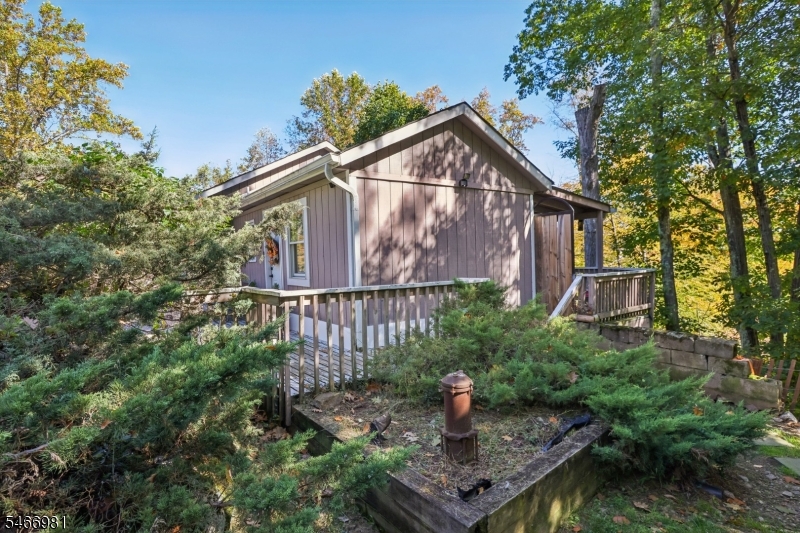 47 Jefferson Trail Hopatcong NJ 07843