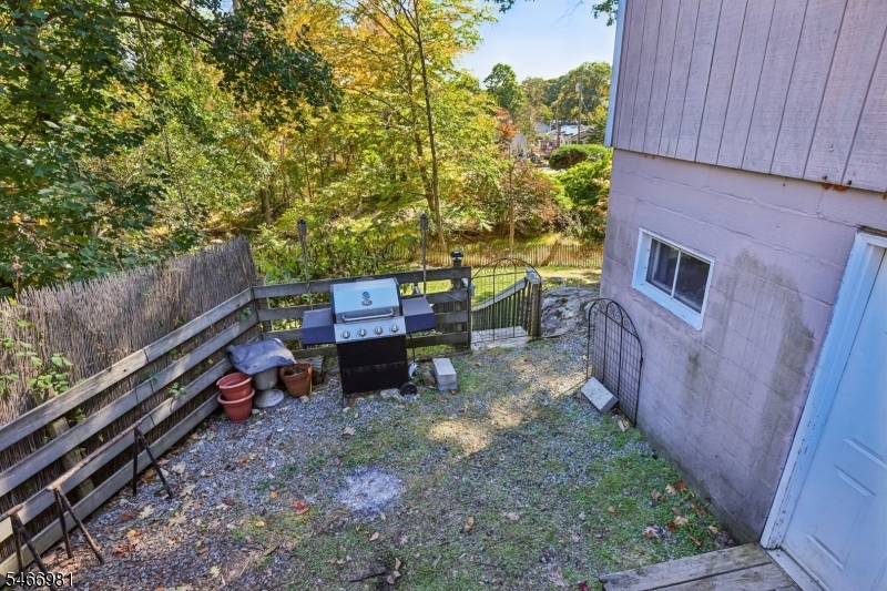 47 Jefferson Trail Hopatcong NJ 07843