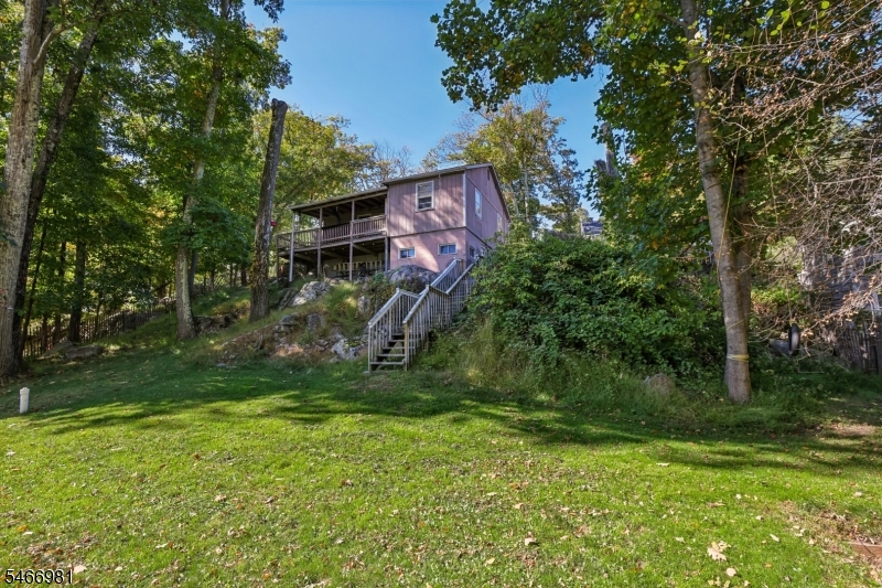 47 Jefferson Trail Hopatcong NJ 07843