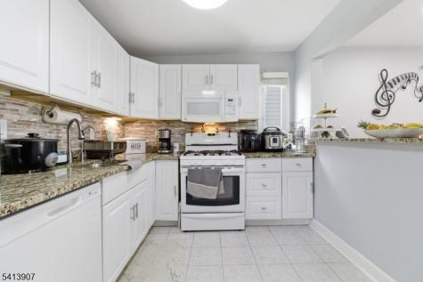 32 Cedar Avenue Elizabeth NJ 07202