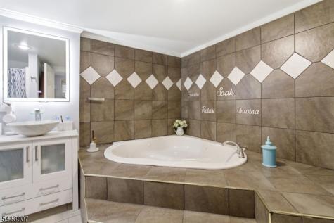 32 Cedar Avenue Elizabeth NJ 07202