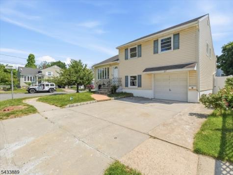 27 Carolyn Road Belleville NJ 07109