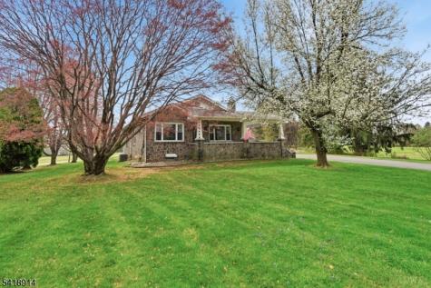 1316 Belvidere Road Lopatcong NJ 08865