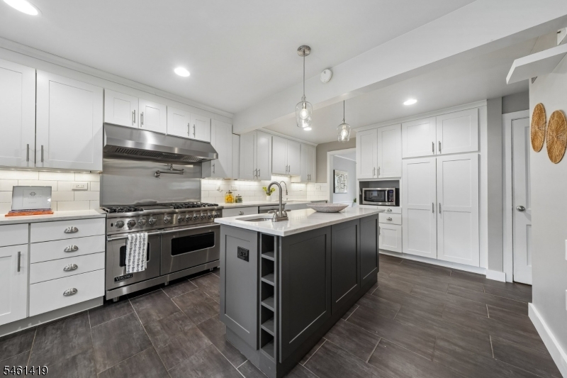 26 Brookdale Road Bloomfield NJ 07003