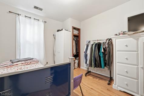 22 Lentz Avenue Newark NJ 07105