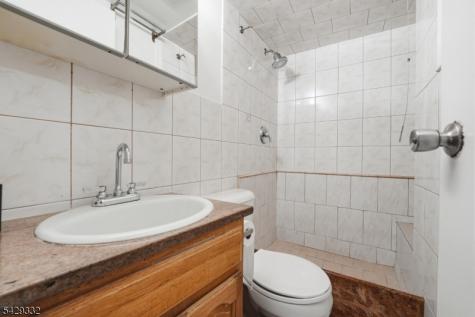 22 Lentz Avenue Newark NJ 07105
