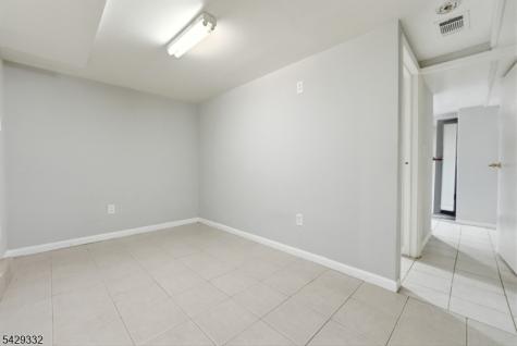 22 Lentz Avenue Newark NJ 07105