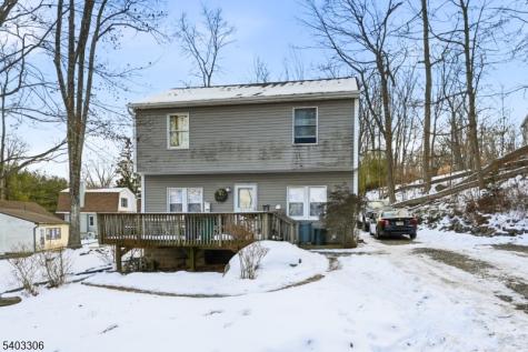 12 Quill Street West Milford NJ 07480