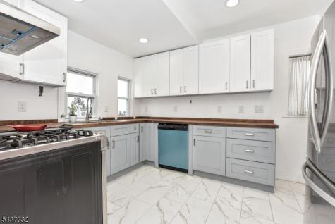 111 Teaneck Road Teaneck NJ 07666