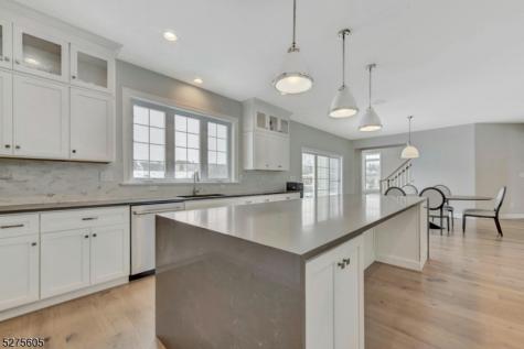 15 Roxbury Road Mahwah NJ 07430