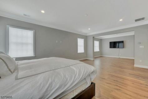15 Roxbury Road Mahwah NJ 07430