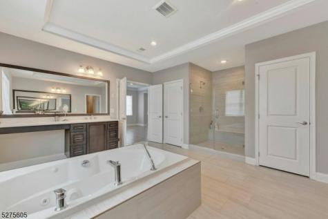 15 Roxbury Road Mahwah NJ 07430