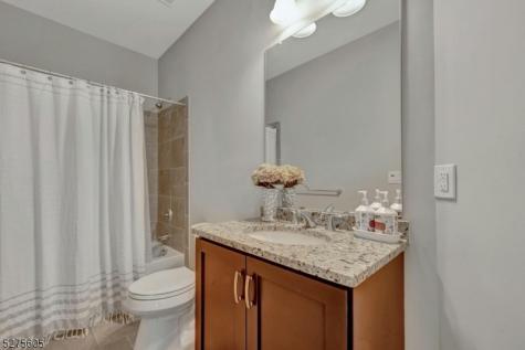 15 Roxbury Road Mahwah NJ 07430