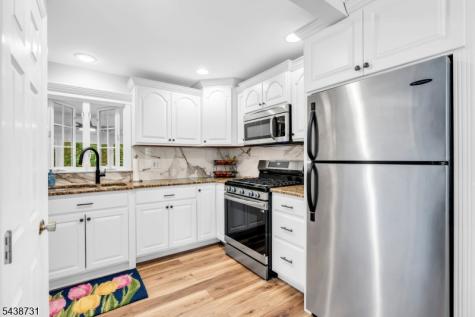 28 Long View Trail Denville NJ 07834