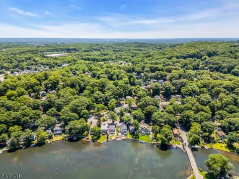 28 Long View Trail Denville NJ 07834