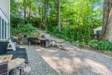 28 Long View Trail Denville NJ 07834