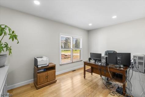 15 Spring Hunter Court Green NJ 07821