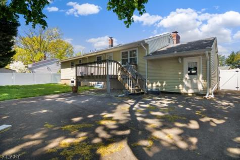 5 Elizabeth Court Edison NJ 08817
