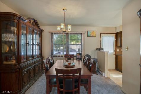 5 Elizabeth Court Edison NJ 08817