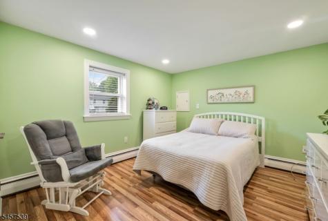 69 Forest Drive Pequannock NJ 07444