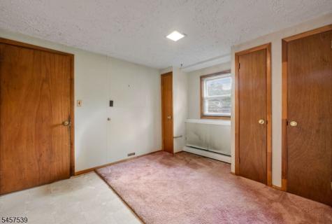 69 Forest Drive Pequannock NJ 07444
