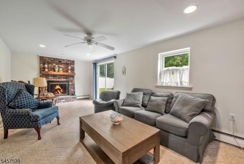 69 Forest Drive Pequannock NJ 07444