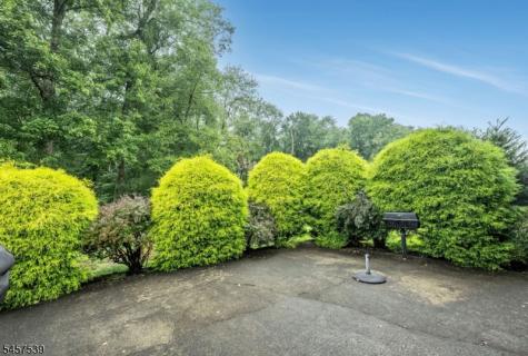 69 Forest Drive Pequannock NJ 07444