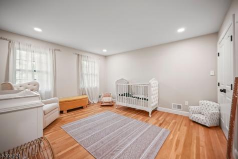 34 Brookside Circle Marlboro NJ 07746