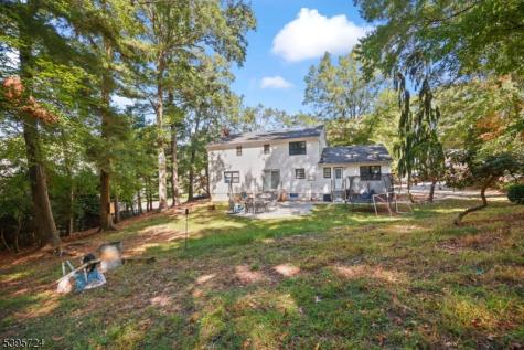 34 Brookside Circle Marlboro NJ 07746