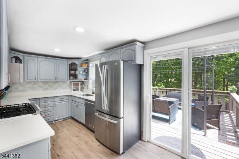 19 Glenview Drive West Orange NJ 07052