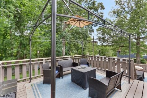 19 Glenview Drive West Orange NJ 07052