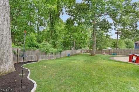 19 Glenview Drive West Orange NJ 07052