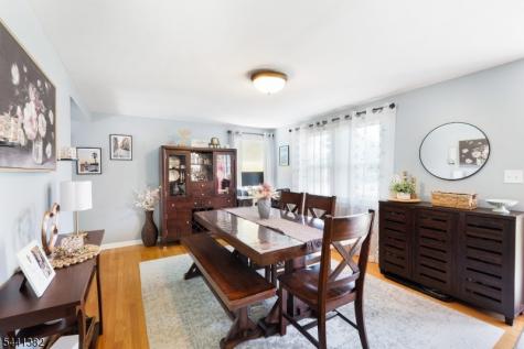 19 Glenview Drive West Orange NJ 07052