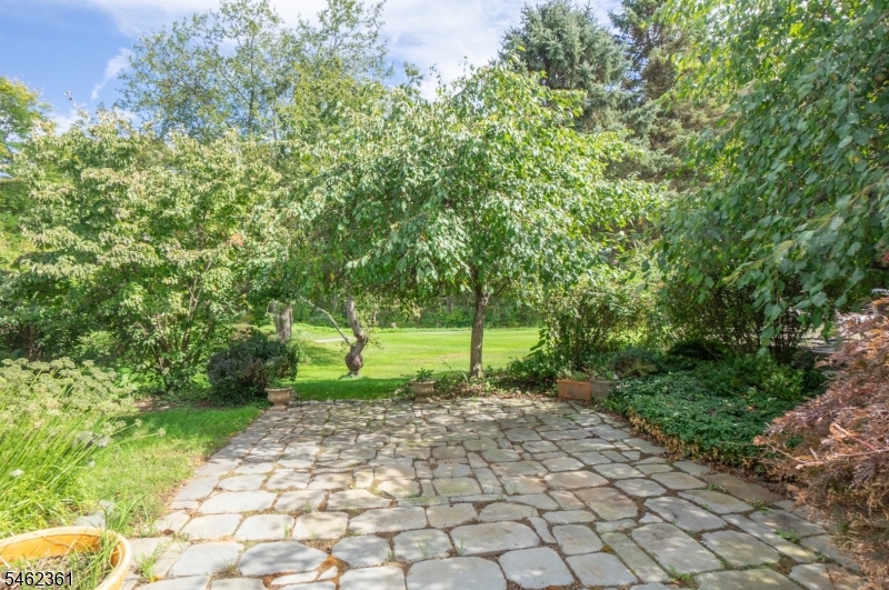 43 Tannery Hill Drive Hardyston NJ 07419