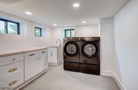 35 Sheridan Avenue West Orange NJ 07052