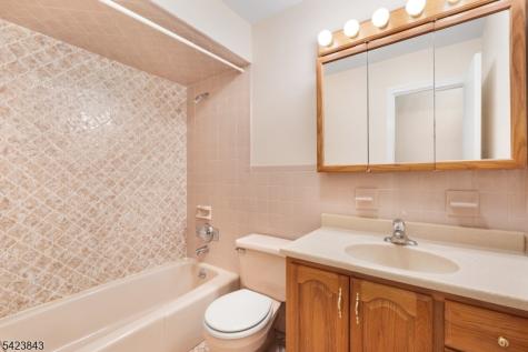 26 Tamarack Road Byram NJ 07821