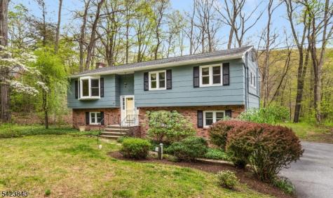 26 Tamarack Road Byram NJ 07821