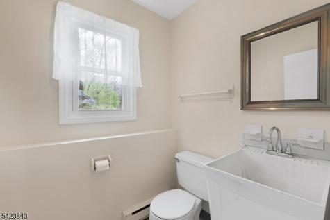 26 Tamarack Road Byram NJ 07821
