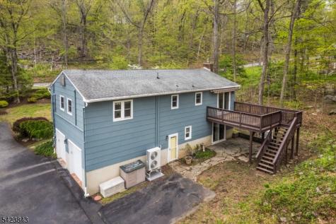 26 Tamarack Road Byram NJ 07821