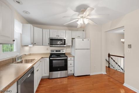 26 Tamarack Road Byram NJ 07821